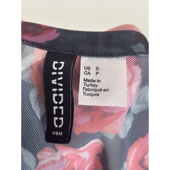 H M Divided Top Sheer Stretch Black Red Rose Punk Goth Y2K Small Whimsical - Picture 2 of 5